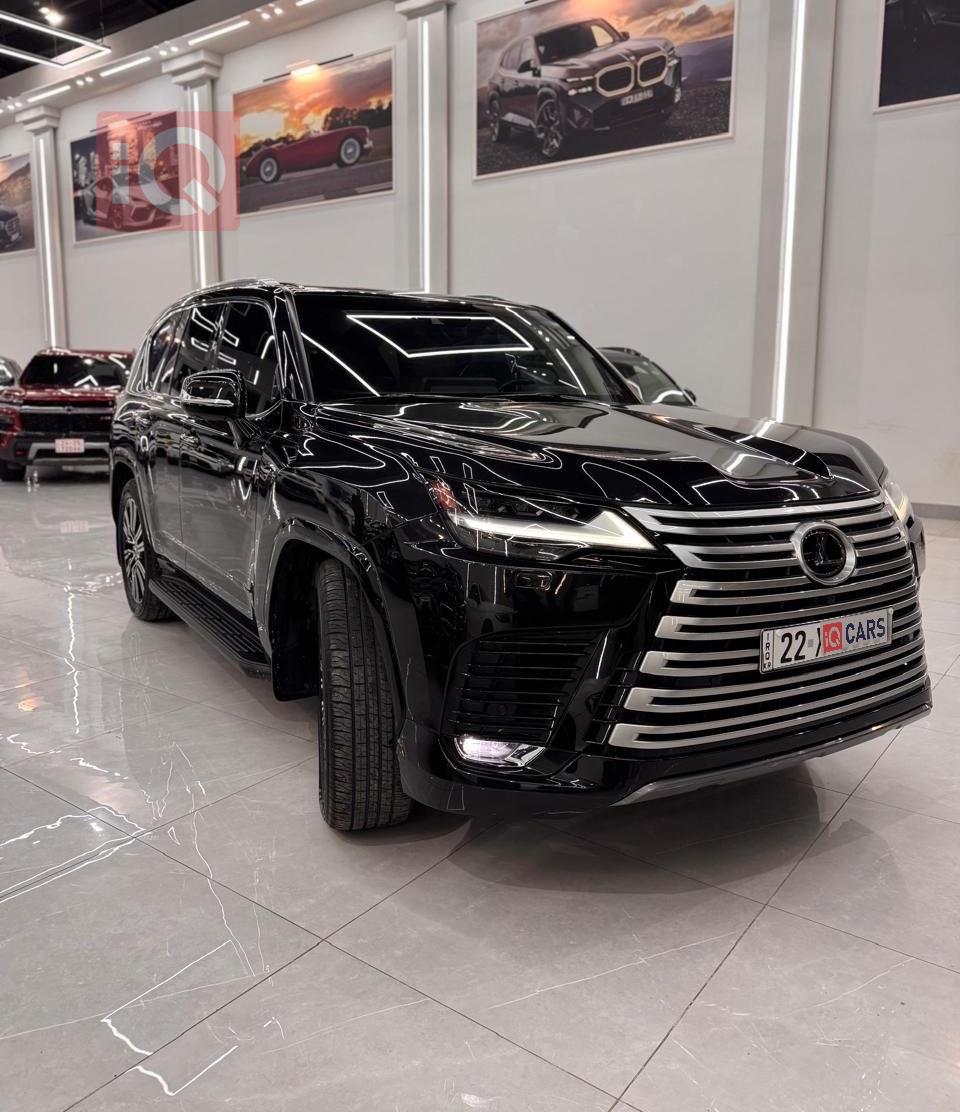 Lexus LX